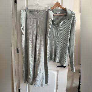 Athleta Sage Green Matching Set size 18 / 2X